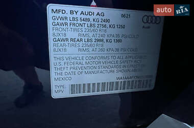 Внедорожник / Кроссовер Audi Q5 2021 в 