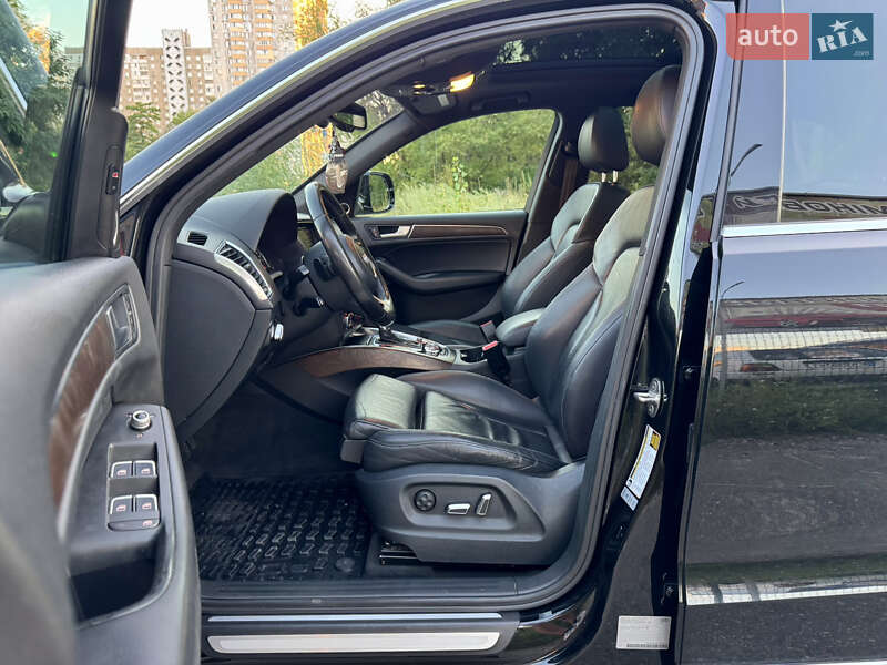 Внедорожник / Кроссовер Audi Q5 2014 в Киеве