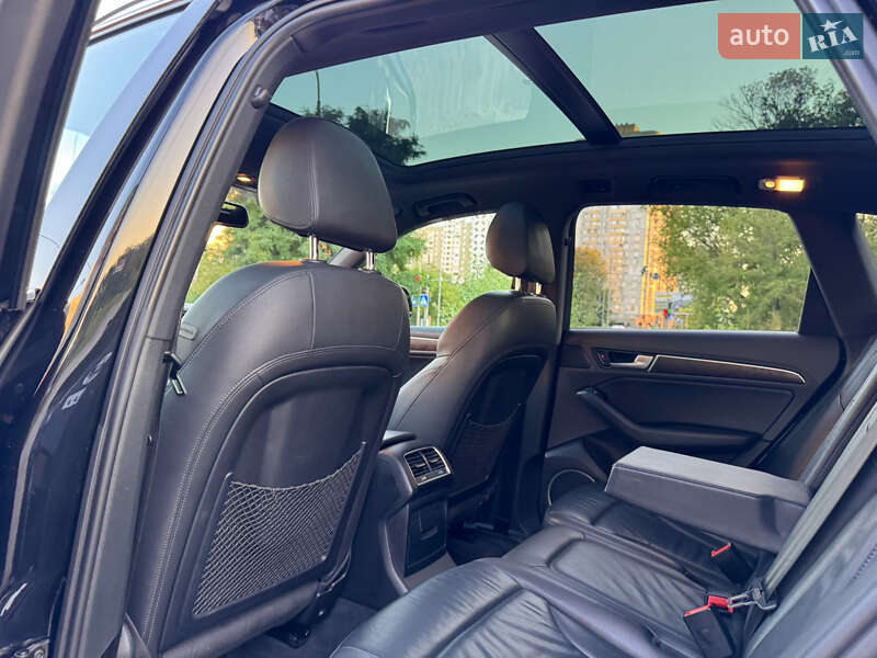 Внедорожник / Кроссовер Audi Q5 2014 в Киеве