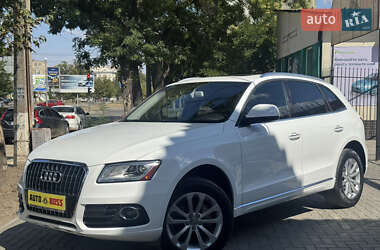 Внедорожник / Кроссовер Audi Q5 2015 в 