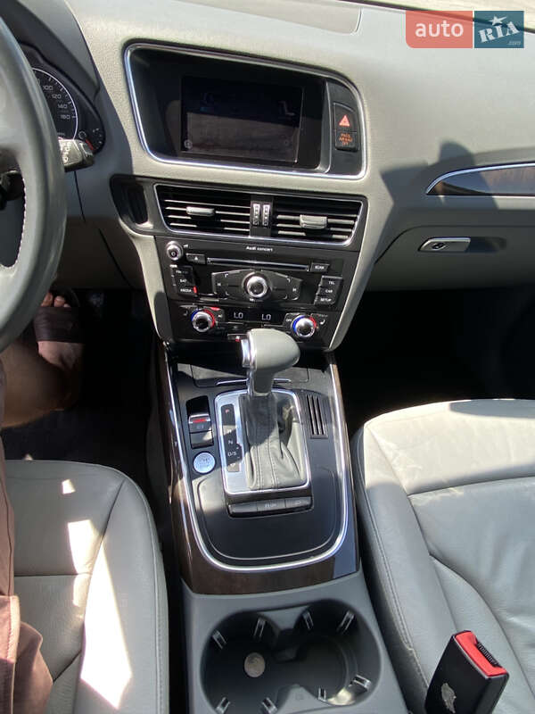 Внедорожник / Кроссовер Audi Q5 2014 в Луцке фото 27 Внедорожник / Кроссовер Audi Q5 2014 в Луцке