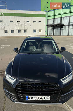 Внедорожник / Кроссовер Audi Q5 2018 в 