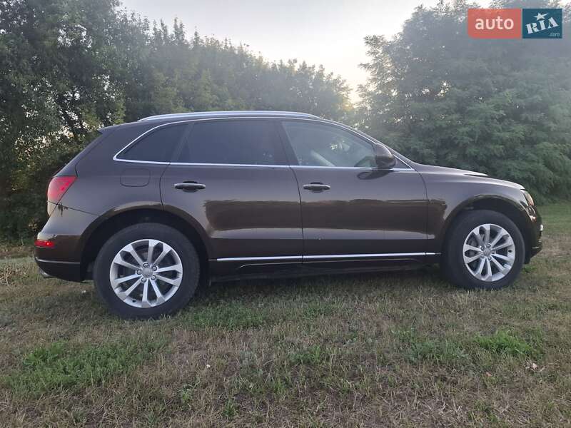 Внедорожник / Кроссовер Audi Q5 2014 в Кропивницком