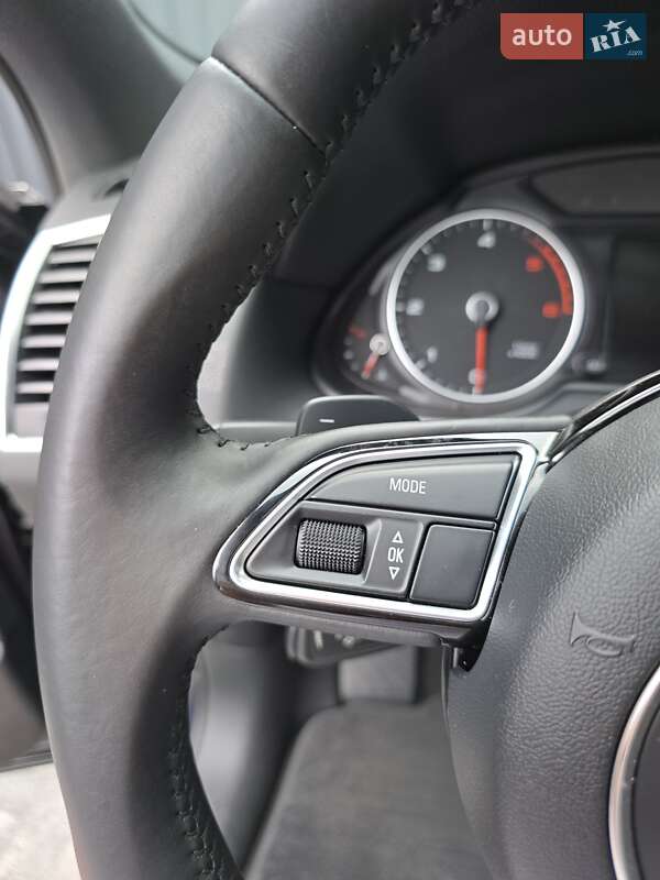Внедорожник / Кроссовер Audi Q5 2014 в Луцке