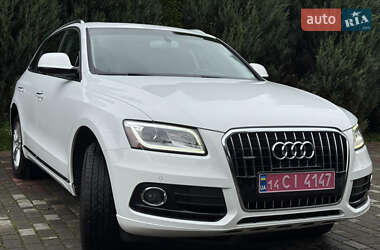 Внедорожник / Кроссовер Audi Q5 2015 в 
