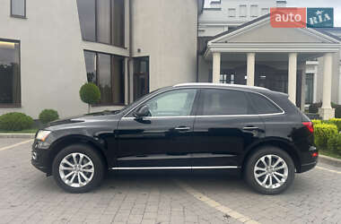 Внедорожник / Кроссовер Audi Q5 2015 в 
