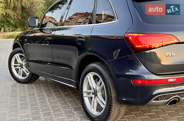 Внедорожник / Кроссовер Audi Q5 2014 в 