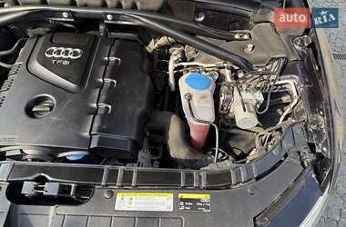 Внедорожник / Кроссовер Audi Q5 2015 в 