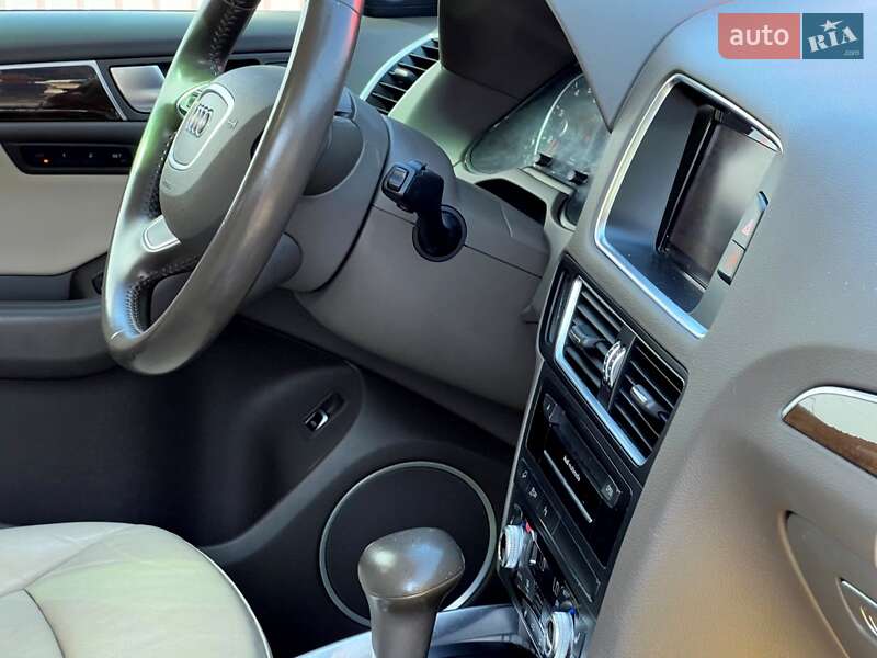 Внедорожник / Кроссовер Audi Q5 2017 в Киеве