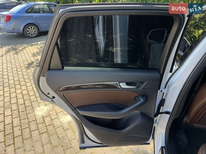 Внедорожник / Кроссовер Audi Q5 2013 в Львове