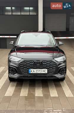 Внедорожник / Кроссовер Audi Q5 2021 в Львове