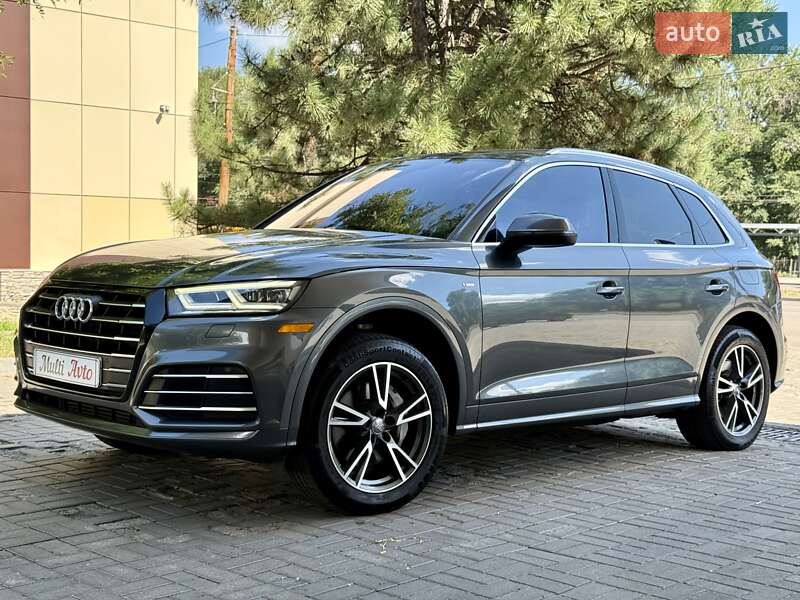 Внедорожник / Кроссовер Audi Q5 2020 в Днепре