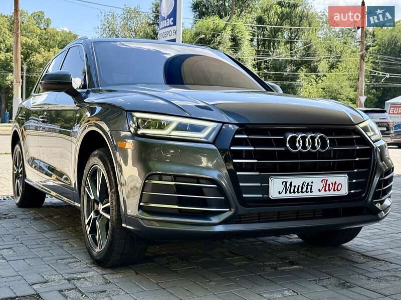 Внедорожник / Кроссовер Audi Q5 2020 в Днепре