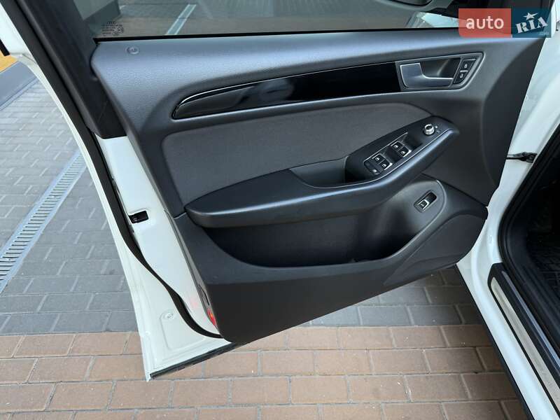 Внедорожник / Кроссовер Audi Q5 2016 в Белой Церкви