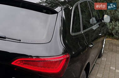 Позашляховик / Кросовер Audi Q5 2016 в 