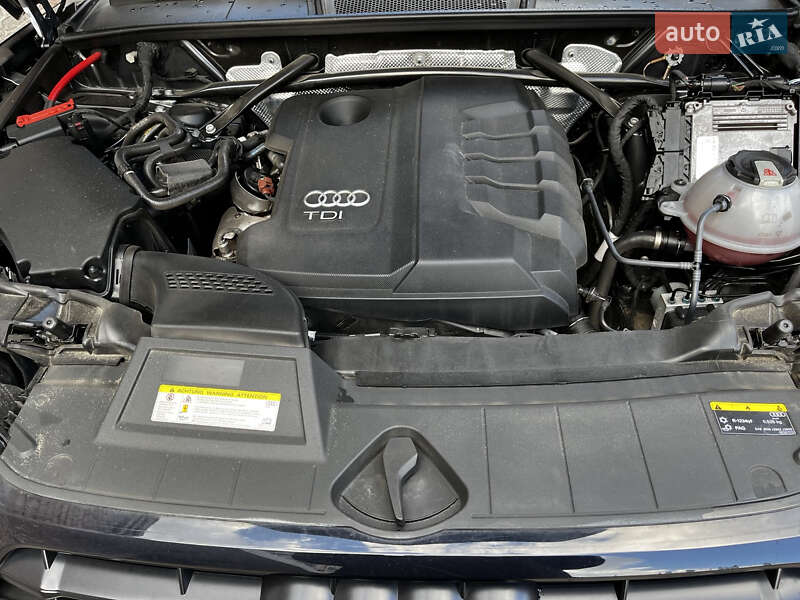 Позашляховик / Кросовер Audi Q5 2020 в Запоріжжі