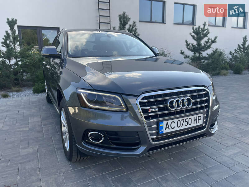 Позашляховик / Кросовер Audi Q5 2015 в Луцьку
