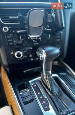 Внедорожник / Кроссовер Audi Q5 2012 в Киеве