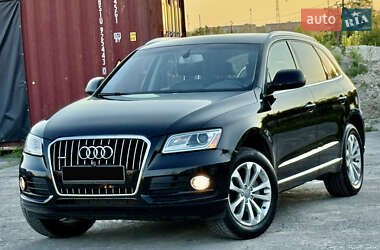 Позашляховик / Кросовер Audi Q5 2015 в Рівному