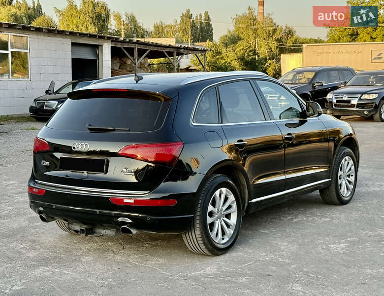 Внедорожник / Кроссовер Audi Q5 2015 в Ровно