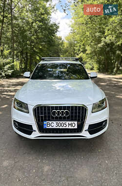 Позашляховик / Кросовер Audi Q5 2016 в 