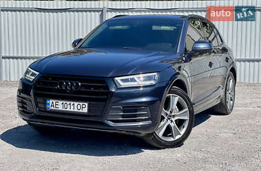 Внедорожник / Кроссовер Audi Q5 2019 в Каменском