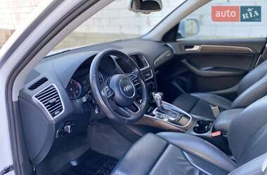Внедорожник / Кроссовер Audi Q5 2014 в 