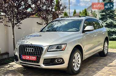 Внедорожник / Кроссовер Audi Q5 2015 в 
