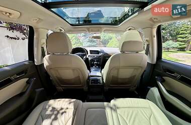 Внедорожник / Кроссовер Audi Q5 2015 в 