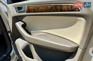 Внедорожник / Кроссовер Audi Q5 2015 в 