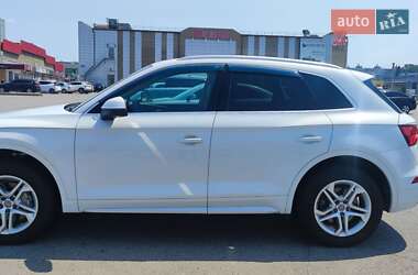 Внедорожник / Кроссовер Audi Q5 2019 в 