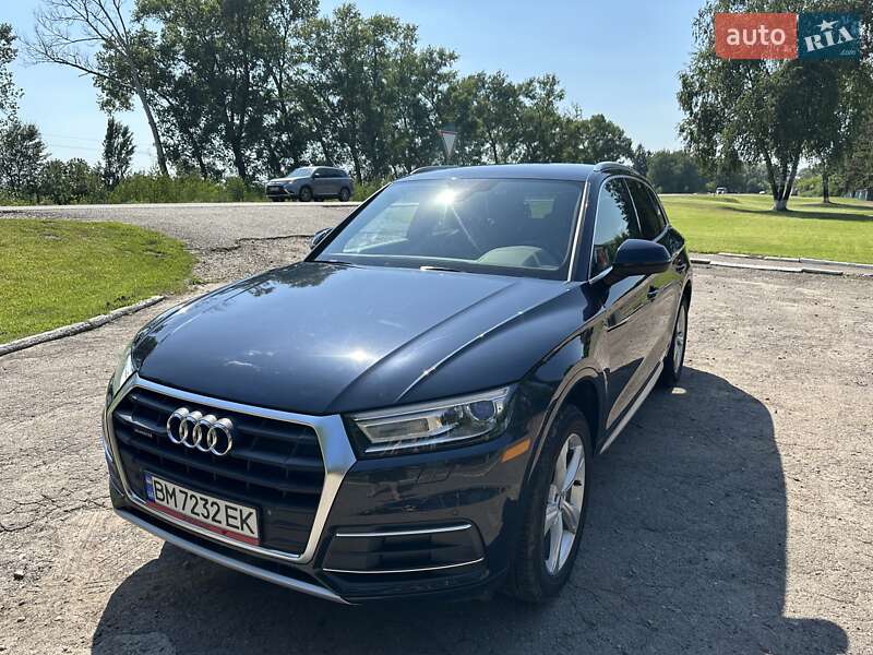 Внедорожник / Кроссовер Audi Q5 2020 в Недригайлове
