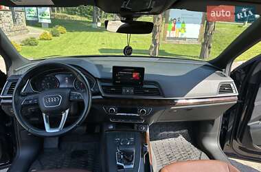 Внедорожник / Кроссовер Audi Q5 2020 в 