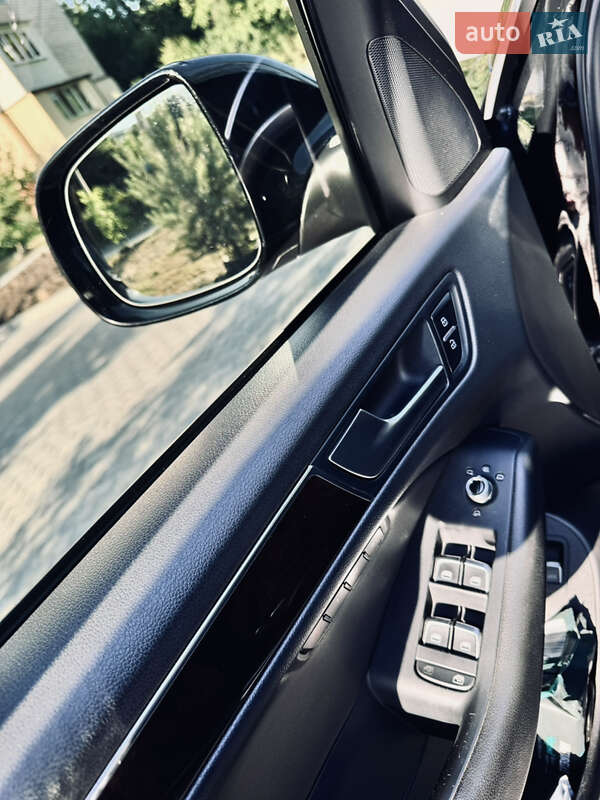 Внедорожник / Кроссовер Audi Q5 2012 в Черновцах