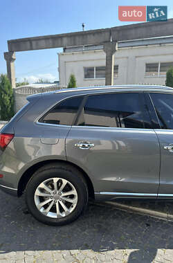 Внедорожник / Кроссовер Audi Q5 2012 в 