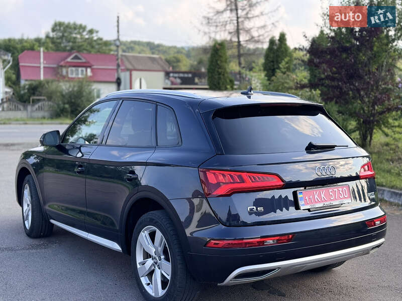 Внедорожник / Кроссовер Audi Q5 2017 в Коломые
