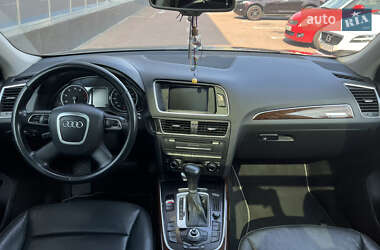 Внедорожник / Кроссовер Audi Q5 2012 в 
