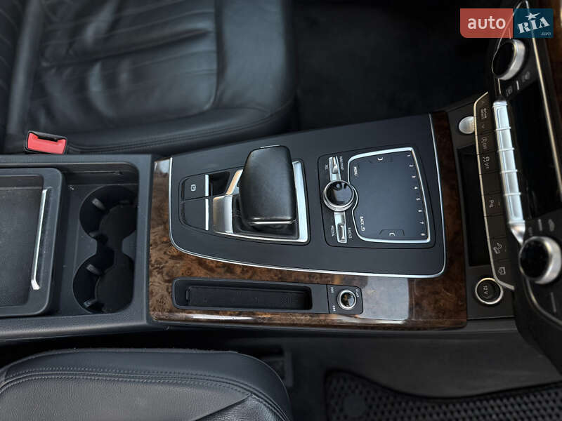 Внедорожник / Кроссовер Audi Q5 2017 в Ровно фото 9 Внедорожник / Кроссовер Audi Q5 2017 в Ровно