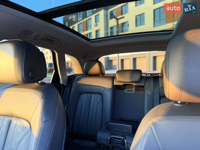 Внедорожник / Кроссовер Audi Q5 2017 в Ровно фото 25 Внедорожник / Кроссовер Audi Q5 2017 в Ровно