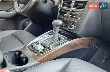 Внедорожник / Кроссовер Audi Q5 2012 в 