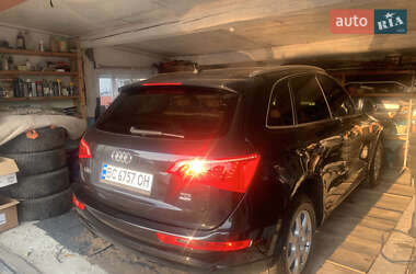 Внедорожник / Кроссовер Audi Q5 2011 в 