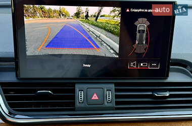 Внедорожник / Кроссовер Audi Q5 2021 в 