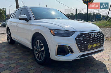 Внедорожник / Кроссовер Audi Q5 2022 в 