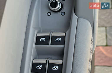 Внедорожник / Кроссовер Audi Q5 2022 в 