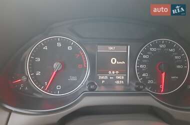 Внедорожник / Кроссовер Audi Q5 2011 в 