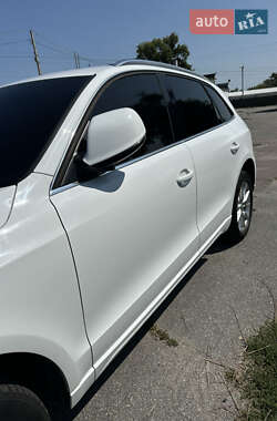 Внедорожник / Кроссовер Audi Q5 2011 в 