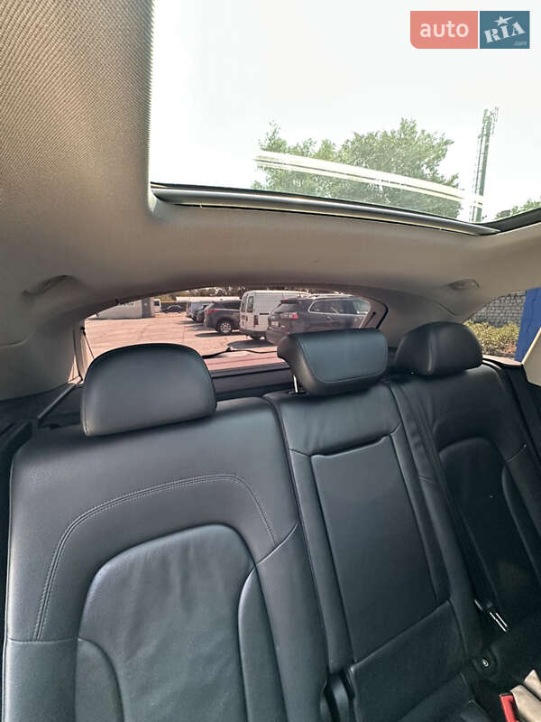 Позашляховик / Кросовер Audi Q5 2011 в Кременчуці