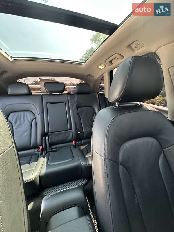 Позашляховик / Кросовер Audi Q5 2011 в Кременчуці