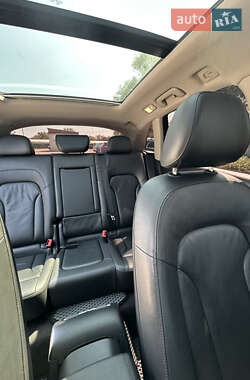 Внедорожник / Кроссовер Audi Q5 2011 в 