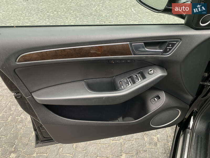 Внедорожник / Кроссовер Audi Q5 2015 в Луцке